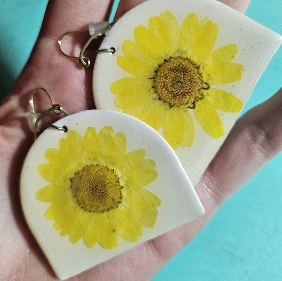 Handmade Jewelry - Sunshine Yellow Flower Earrings